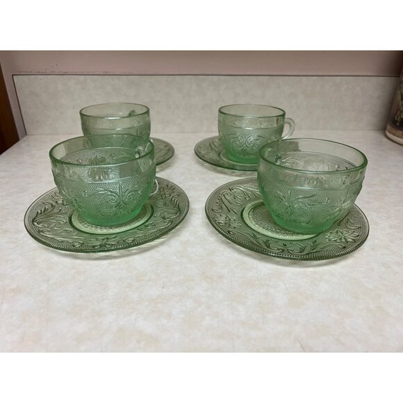 Vintage Tiara Club Light Green Tea Cups & Saucers, Set of 4 Chantilly Green - Picture 2 of 4